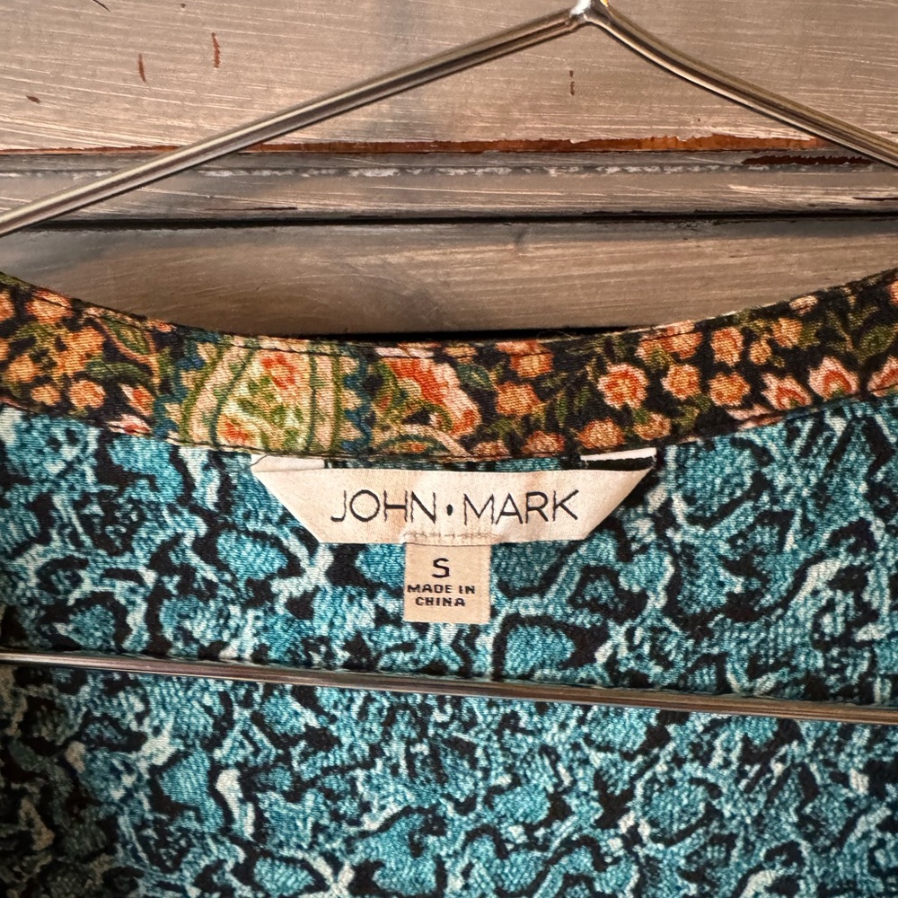 NWOT John Mark Teal and Olive Patterned Blouse